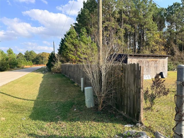 1578 County Road 3406, Cleveland, TX 77327