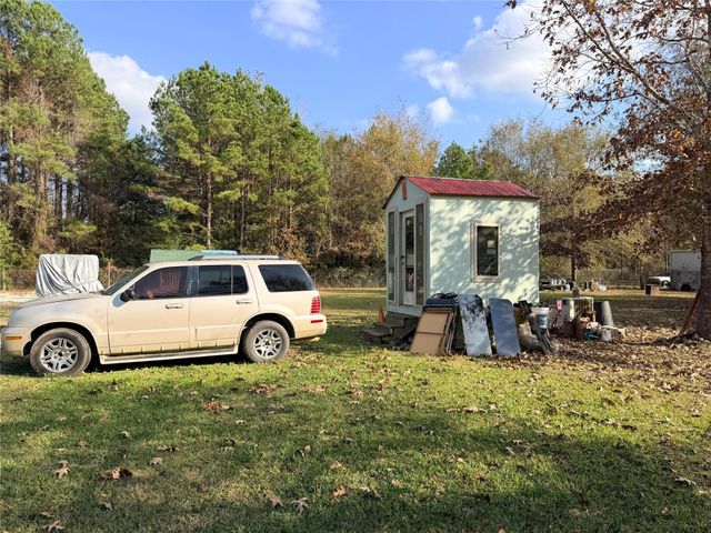 1578 County Road 3406, Cleveland, TX 77327