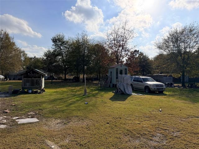 1578 County Road 3406, Cleveland, TX 77327