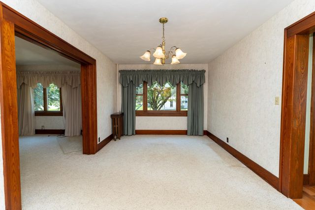 402 W Chapman Road, Fremont Twp, MI 48858