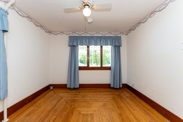 402 W Chapman Road, Fremont Twp, MI 48858