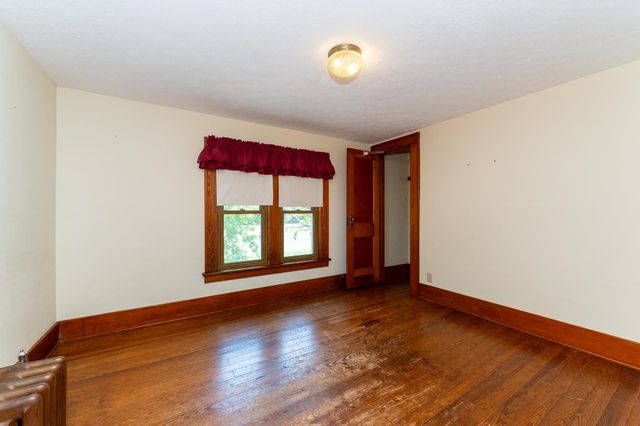 402 W Chapman Road, Fremont Twp, MI 48858