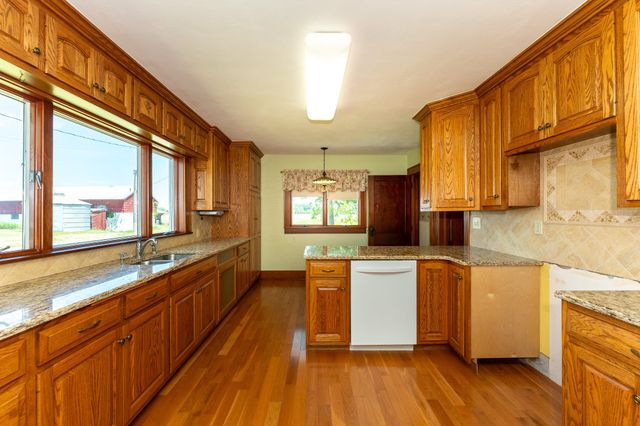402 W Chapman Road, Fremont Twp, MI 48858