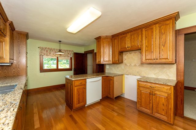 402 W Chapman Road, Fremont Twp, MI 48858
