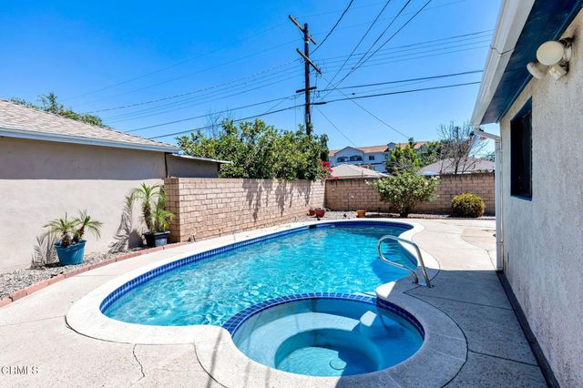 14646 Leadwell Street, Van Nuys, CA 91405