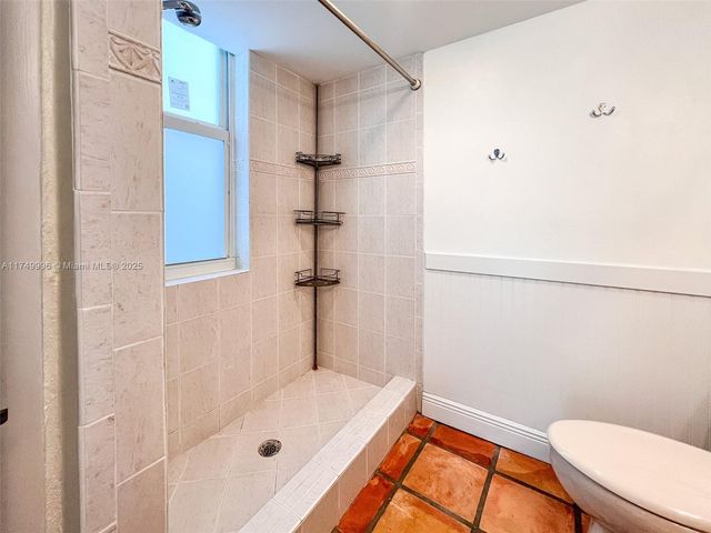 188 Atlantic Blvd B, Key Largo, FL 33037