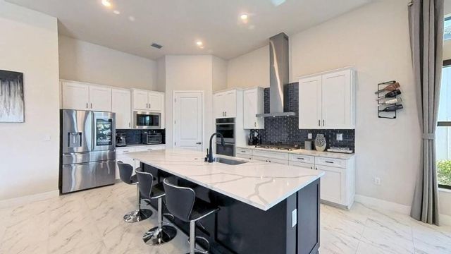 7924 Ironwood Way, Parkland, FL 33067