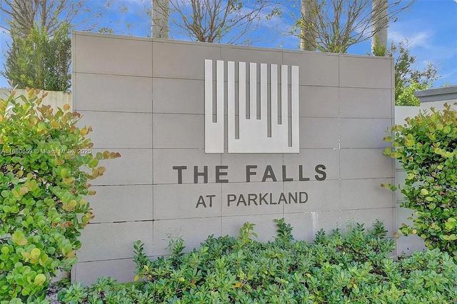 7924 Ironwood Way, Parkland, FL 33067