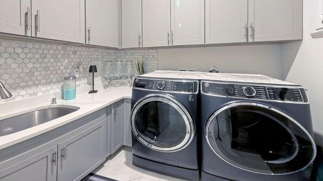 7924 Ironwood Way, Parkland, FL 33067