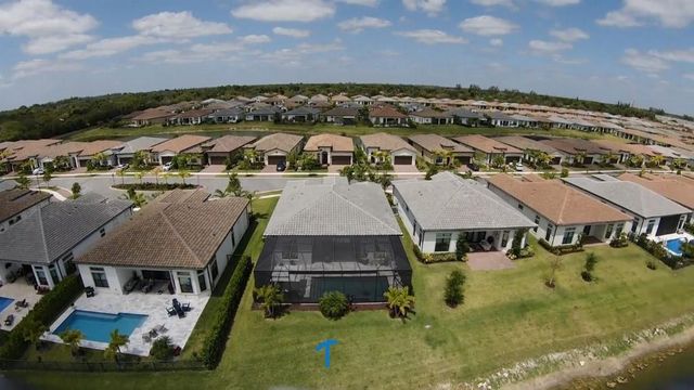 7924 Ironwood Way, Parkland, FL 33067