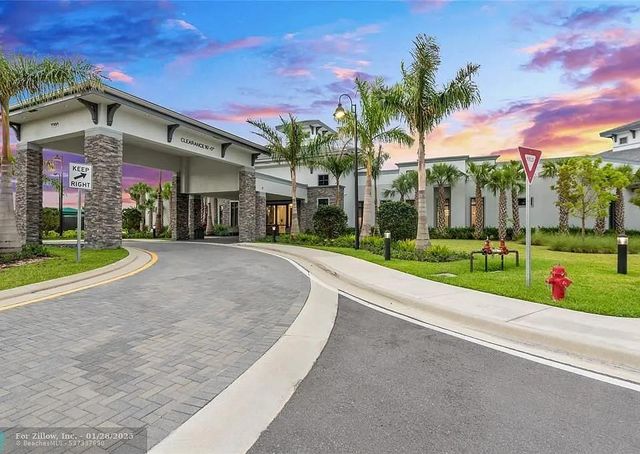 7924 Ironwood Way, Parkland, FL 33067