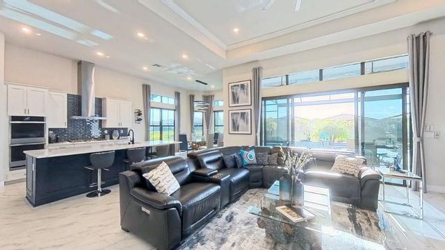 7924 Ironwood Way, Parkland, FL 33067