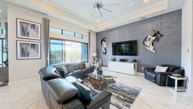 7924 Ironwood Way, Parkland, FL 33067