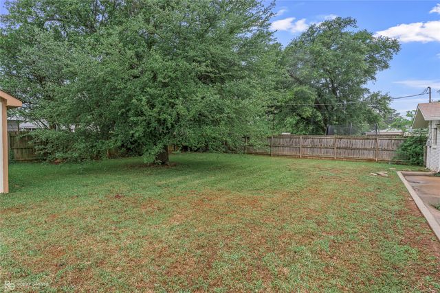 2418 Melrose Avenue, Bossier City, LA 71111