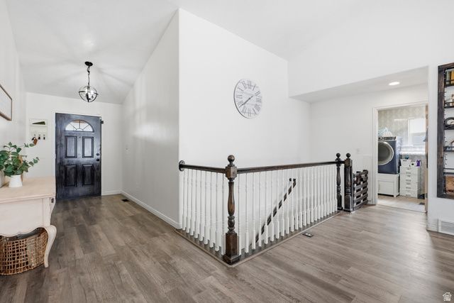 8262 S PIN OAK DR, West Jordan, UT 84081