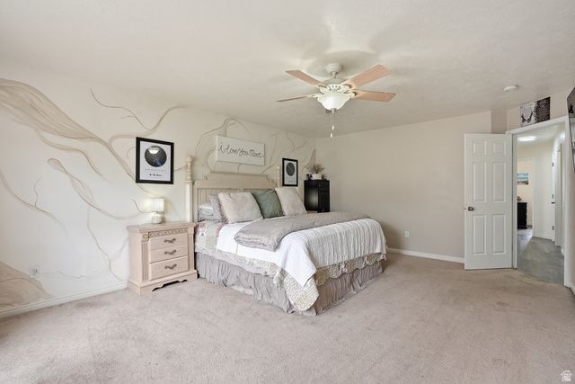 8262 S PIN OAK DR, West Jordan, UT 84081