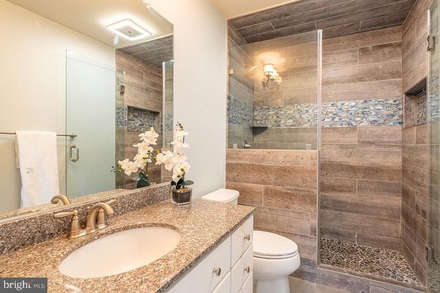 24615 JENKINS LEAF TER, Sterling, VA 20166