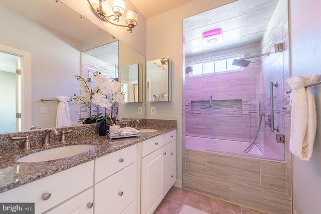 24615 JENKINS LEAF TER, Sterling, VA 20166