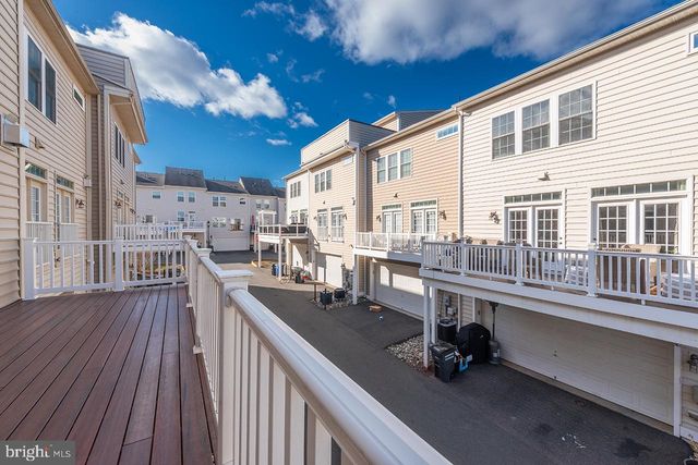 24615 JENKINS LEAF TER, Sterling, VA 20166