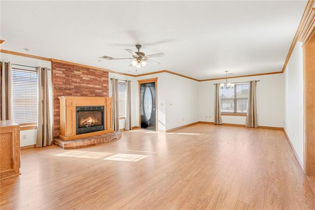 4 Willow Creek Drive, Tuttle, OK 73089