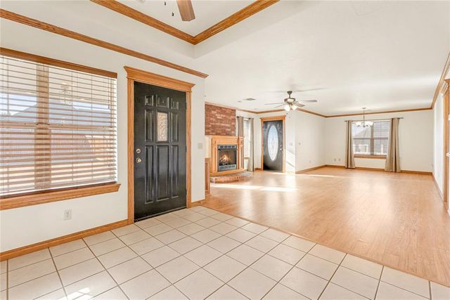 4 Willow Creek Drive, Tuttle, OK 73089