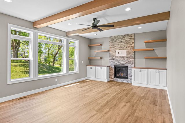 1005 Thomas Circle, Tiffin, IA 52340