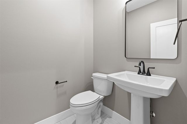1005 Thomas Circle, Tiffin, IA 52340