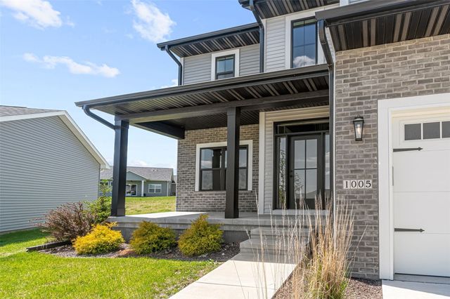 1005 Thomas Circle, Tiffin, IA 52340