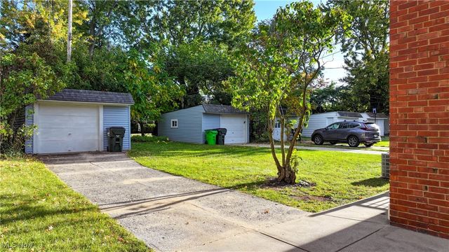 25380-25400 Lake Shore Boulevard, Euclid, OH 44132