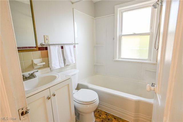 25380-25400 Lake Shore Boulevard, Euclid, OH 44132