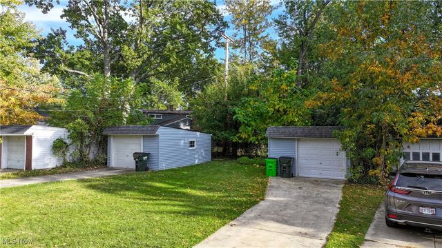 25380-25400 Lake Shore Boulevard, Euclid, OH 44132