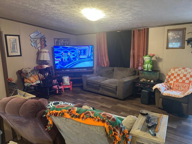 865 Barnett Road, Brodhead, KY 40409