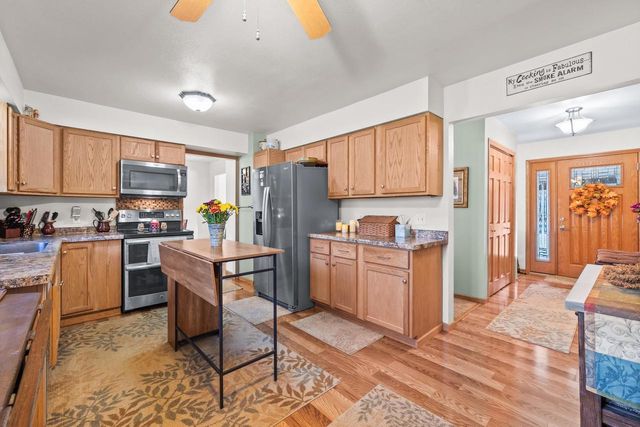 2121 LOVEWOOD DRIVE, Wisconsin Rapids, WI 54494