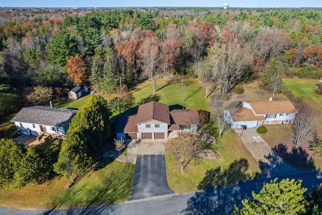 2121 LOVEWOOD DRIVE, Wisconsin Rapids, WI 54494