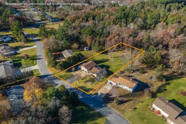 2121 LOVEWOOD DRIVE, Wisconsin Rapids, WI 54494