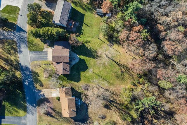 2121 LOVEWOOD DRIVE, Wisconsin Rapids, WI 54494