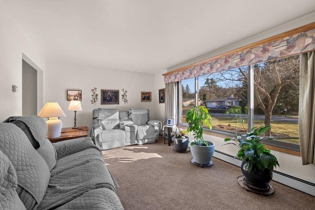 2121 LOVEWOOD DRIVE, Wisconsin Rapids, WI 54494