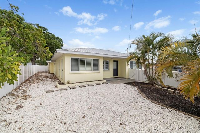 3402 15TH AVENUE W, Bradenton, FL 34205