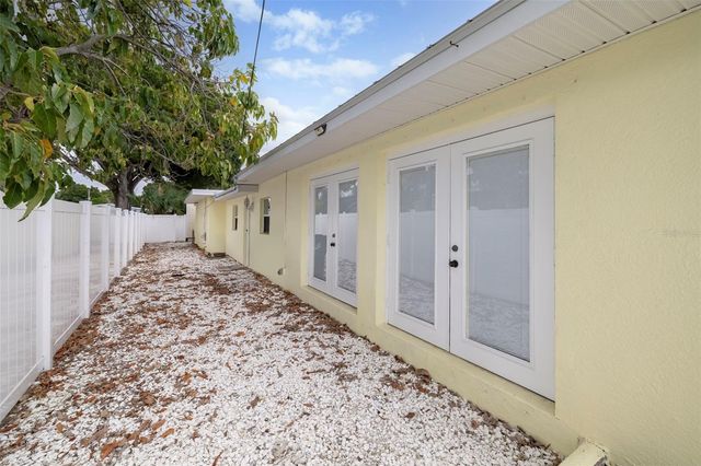 3402 15TH AVENUE W, Bradenton, FL 34205