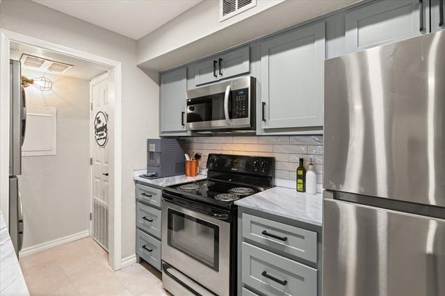 14441 N Pennsylvania Avenue 57J, Oklahoma City, OK 73134