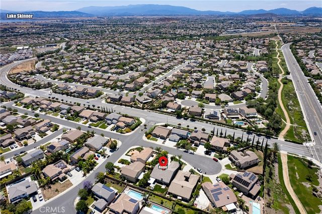 31052 Pinon Pine, Winchester, CA 92596