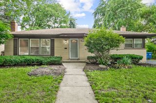 16927 Langley Avenue, South Holland, IL 60473