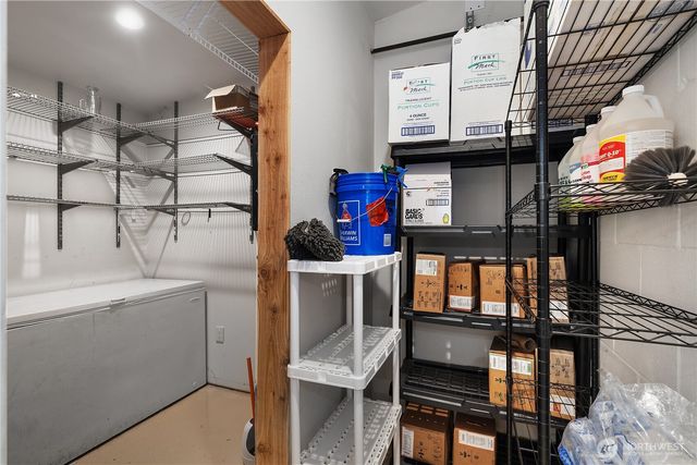 2364 Jackson Highway, Chehalis, WA 98532