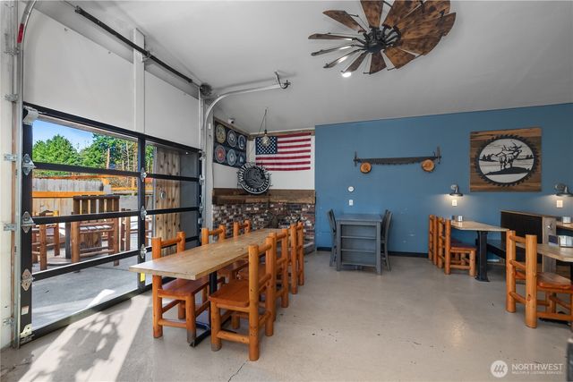 2364 Jackson Highway, Chehalis, WA 98532