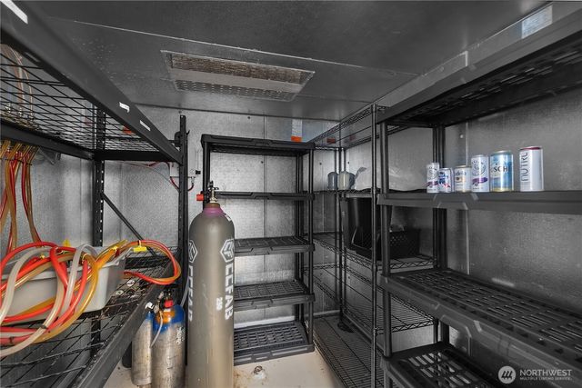 2364 Jackson Highway, Chehalis, WA 98532