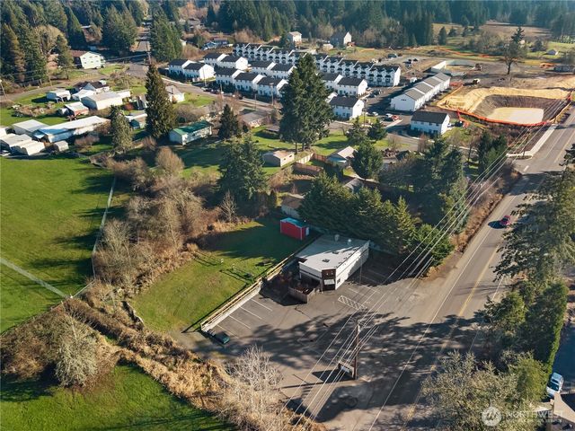 2364 Jackson Highway, Chehalis, WA 98532