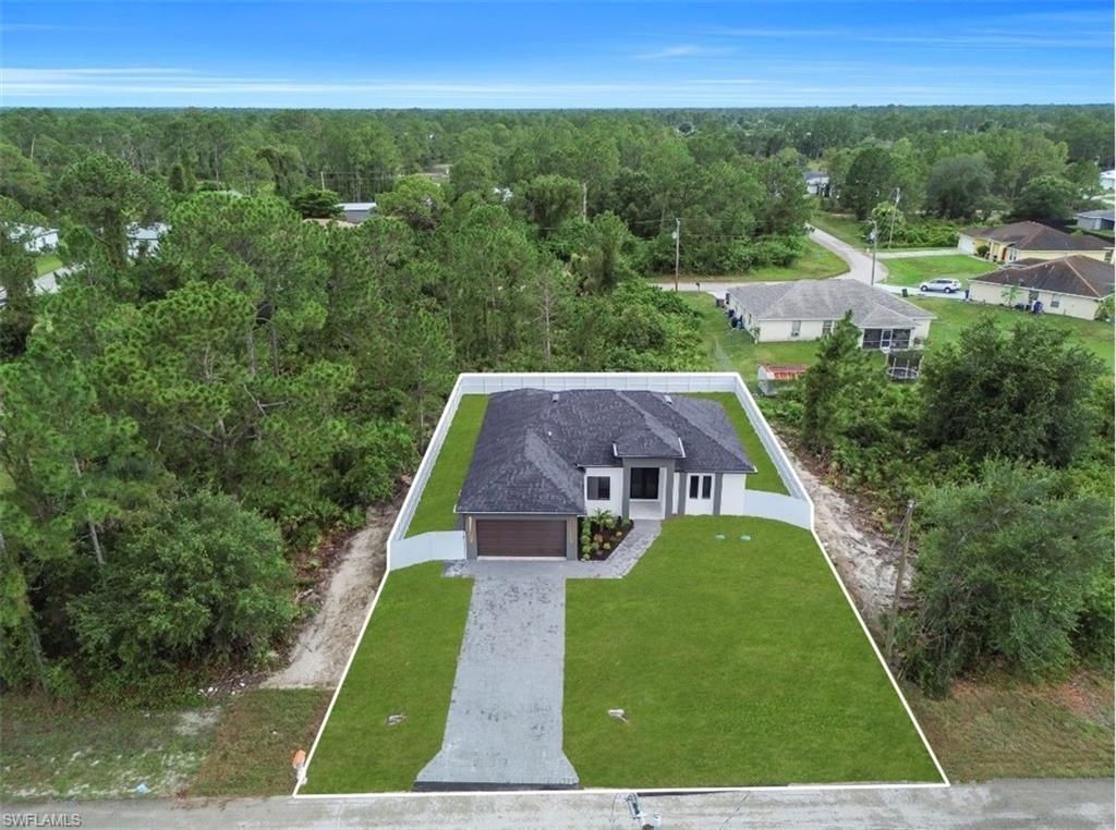 1116 Cherry ST E, LEHIGH ACRES, FL 33974 — photo 2