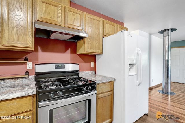 16190 W Huskie Drive, Big Lake, AK 99623
