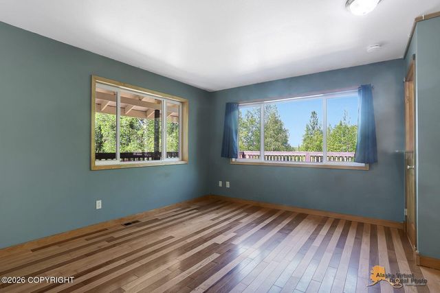 16190 W Huskie Drive, Big Lake, AK 99623