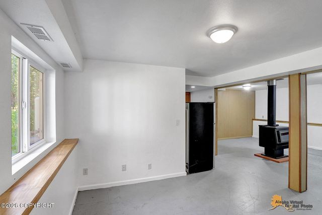 16190 W Huskie Drive, Big Lake, AK 99623